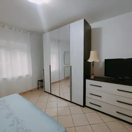 Piano Terra Pineta Mare Διαμέρισμα *